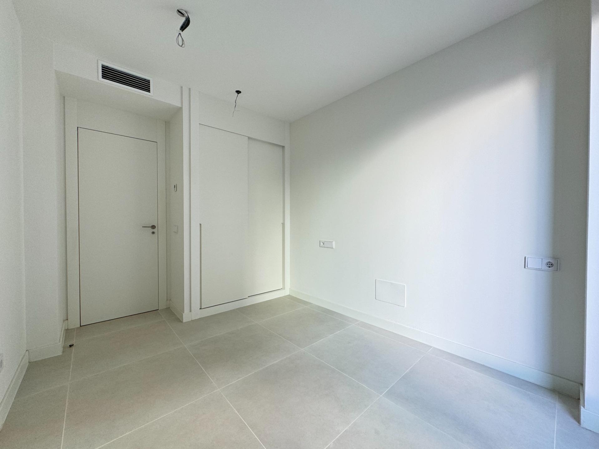 2 Bed, 2 Bath, ApartmentFor Sale, Fuengirola, Malaga