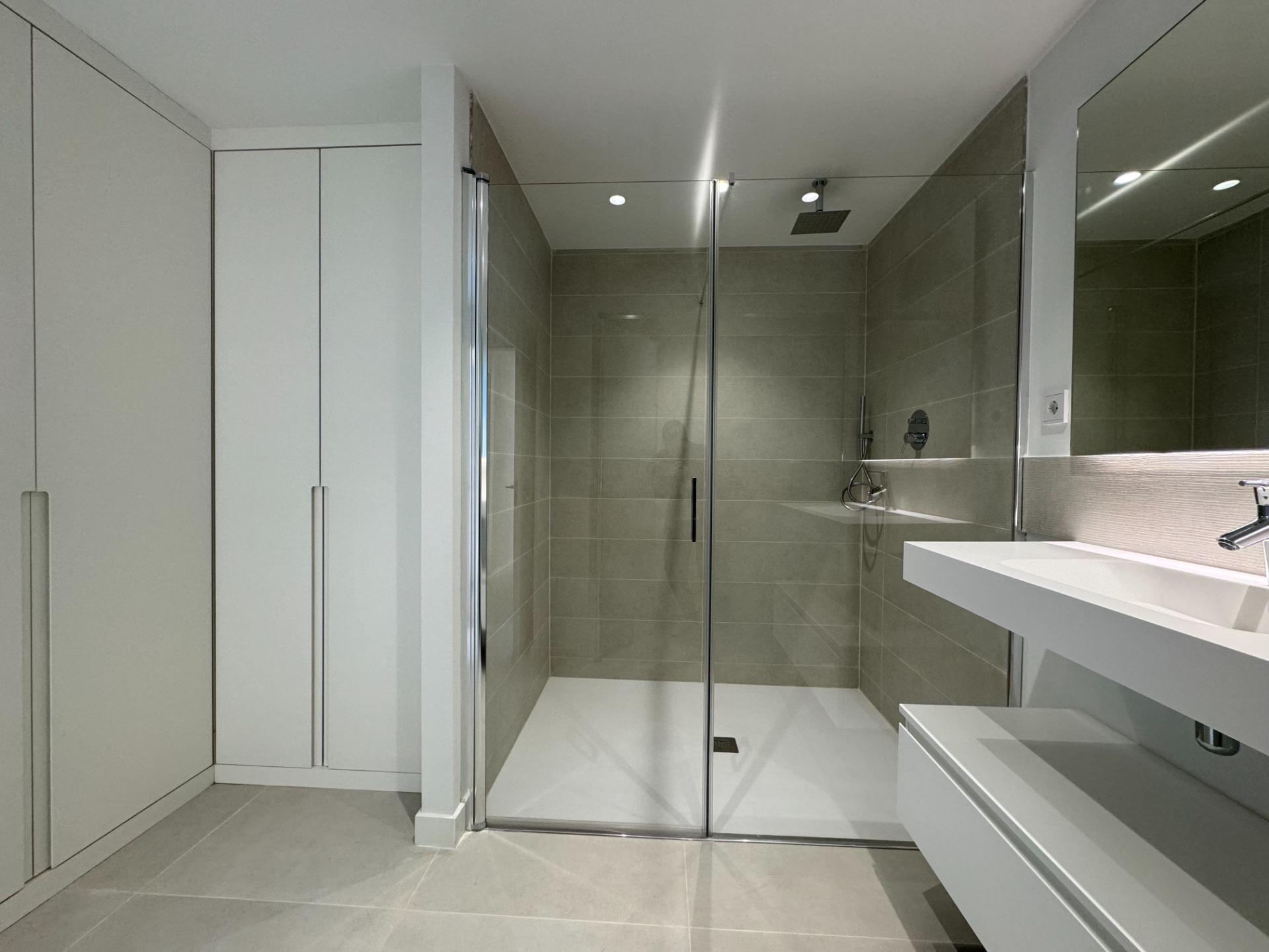 2 Bed, 2 Bath, ApartmentFor Sale, Fuengirola, Malaga