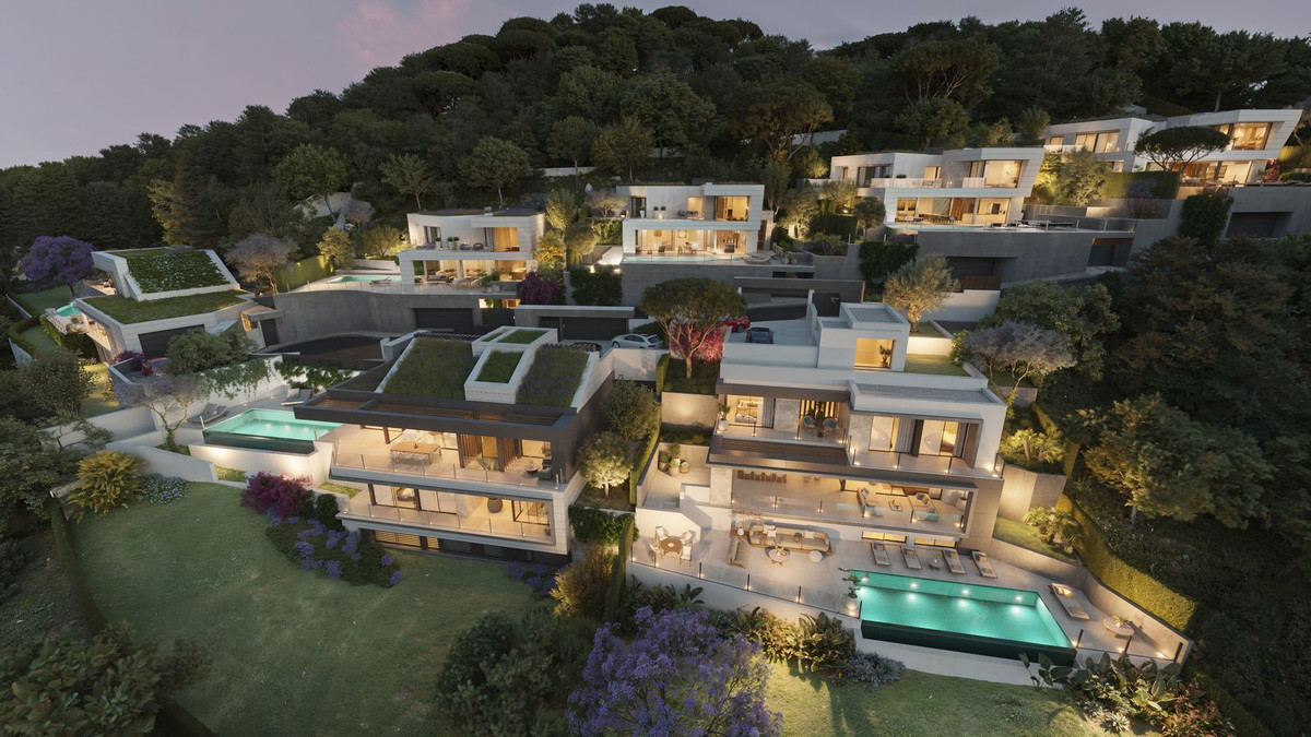 4 Bed, 3 Bath, HouseFor Sale, Malagueta, Malaga