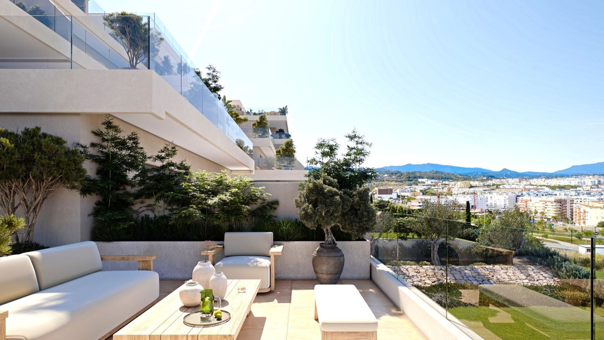 3 Bed, 2 Bath, ApartmentFor Sale, Estepona, Malaga