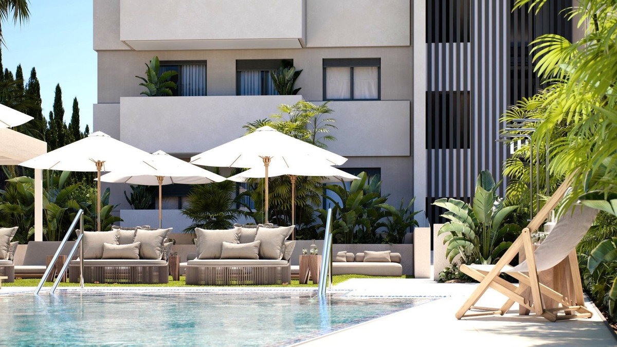 3 Bed, 2 Bath, ApartmentFor Sale, Estepona, Malaga