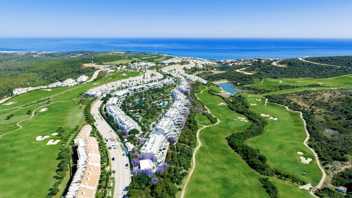 2 Bed, 2 Bath, ApartmentFor Sale, La Alcaidesa, Cadiz