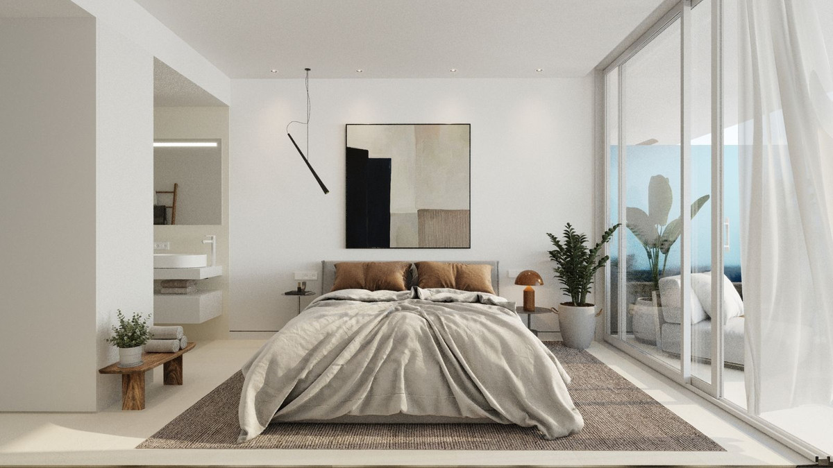 3 Bed, 2 Bath, ApartmentFor Sale, Fuengirola, Malaga