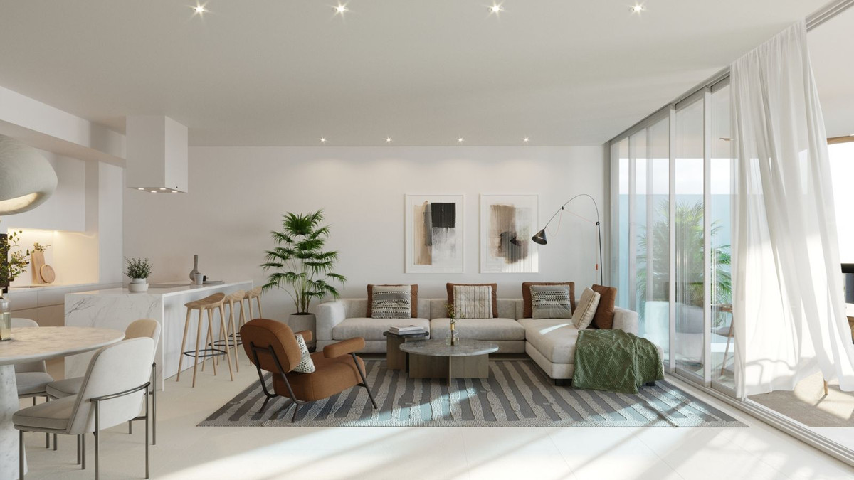 3 Bed, 2 Bath, ApartmentFor Sale, Fuengirola, Malaga