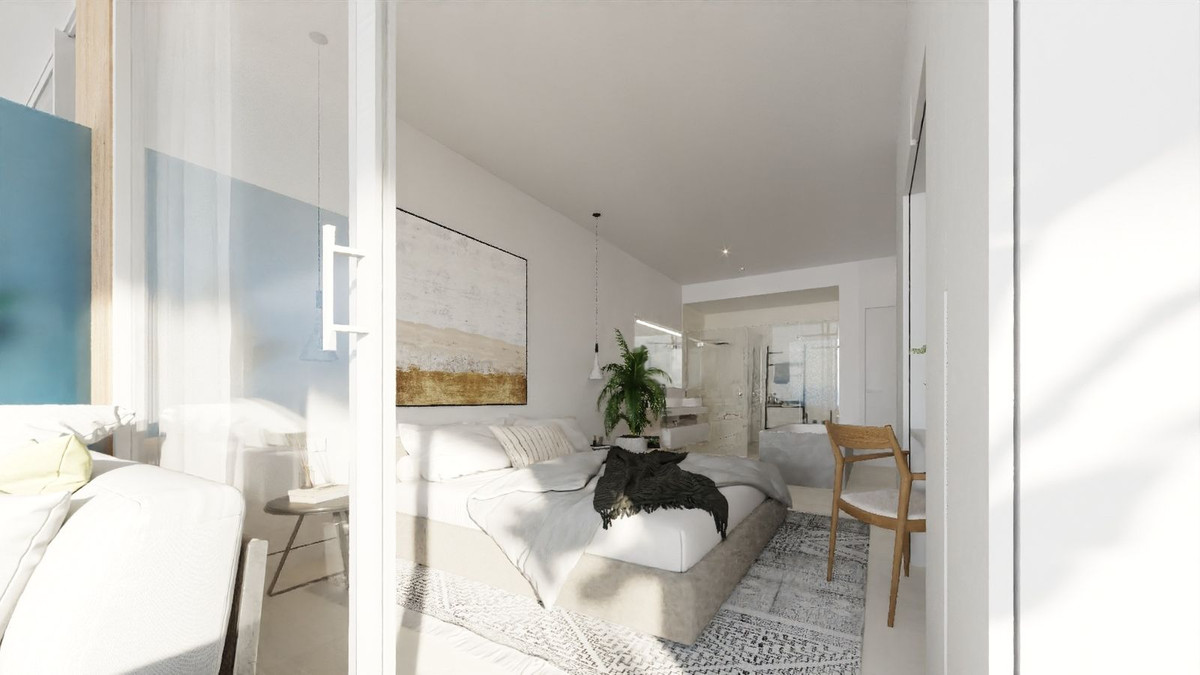 3 Bed, 2 Bath, ApartmentFor Sale, Fuengirola, Malaga