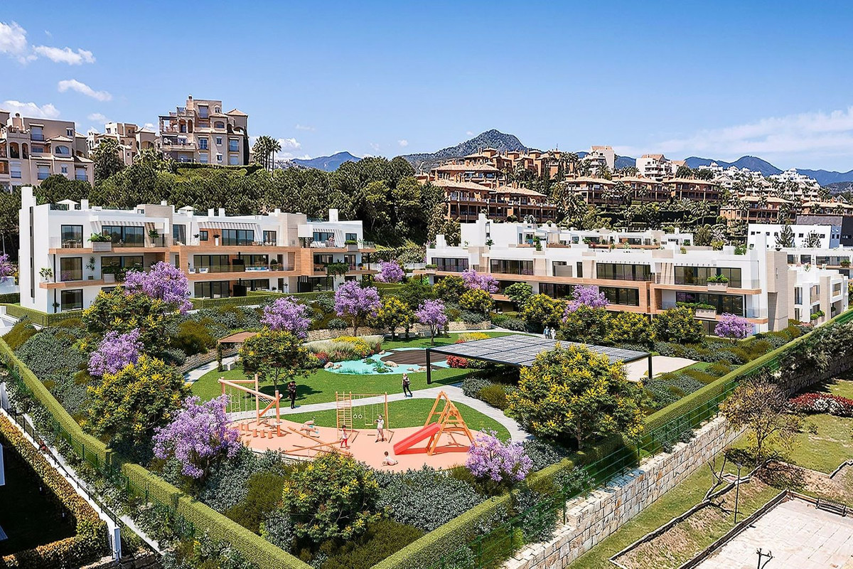 2 Bed, 2 Bath, ApartmentFor Sale, Atalaya, Malaga
