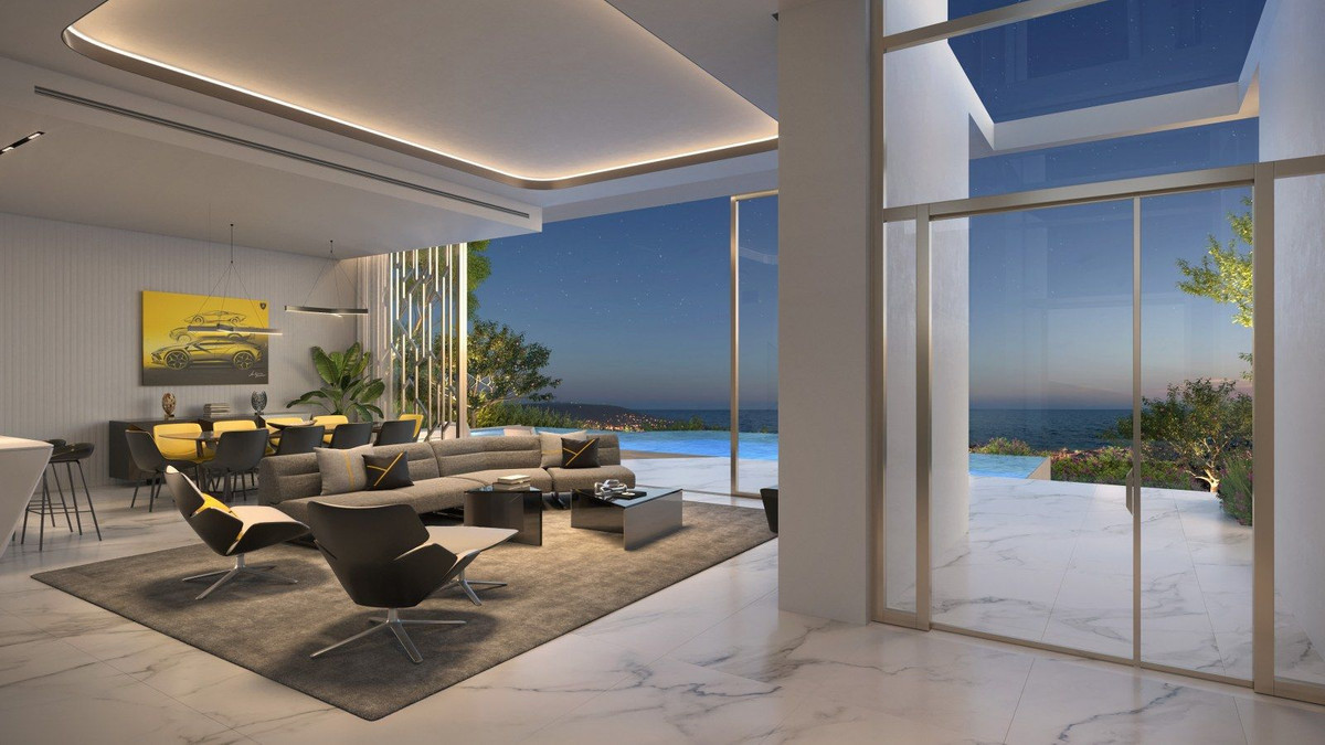 4 Bed, 5 Bath, HouseFor Sale, New Golden Mile, Malaga