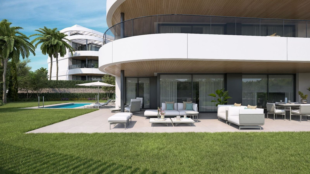 3 Bed, 2 Bath, ApartmentFor Sale, Marbella, Malaga