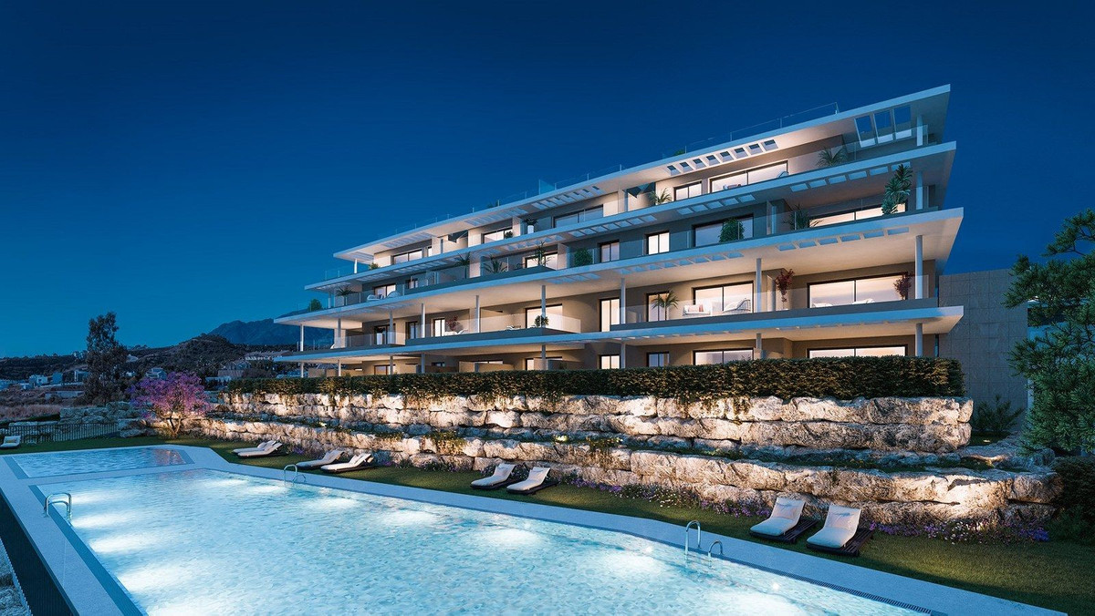 2 Bed, 2 Bath, ApartmentFor Sale, New Golden Mile, Malaga