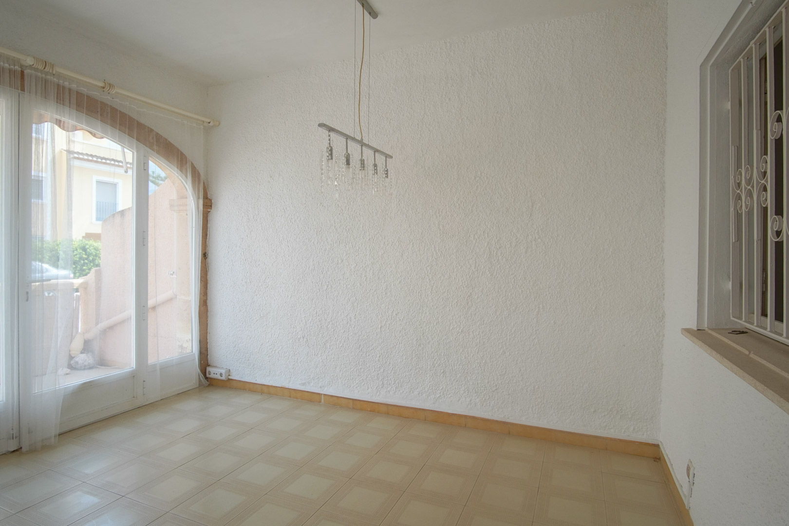 3 Bed, 2 Bath, ApartmentFor Sale, Denia, Alicante
