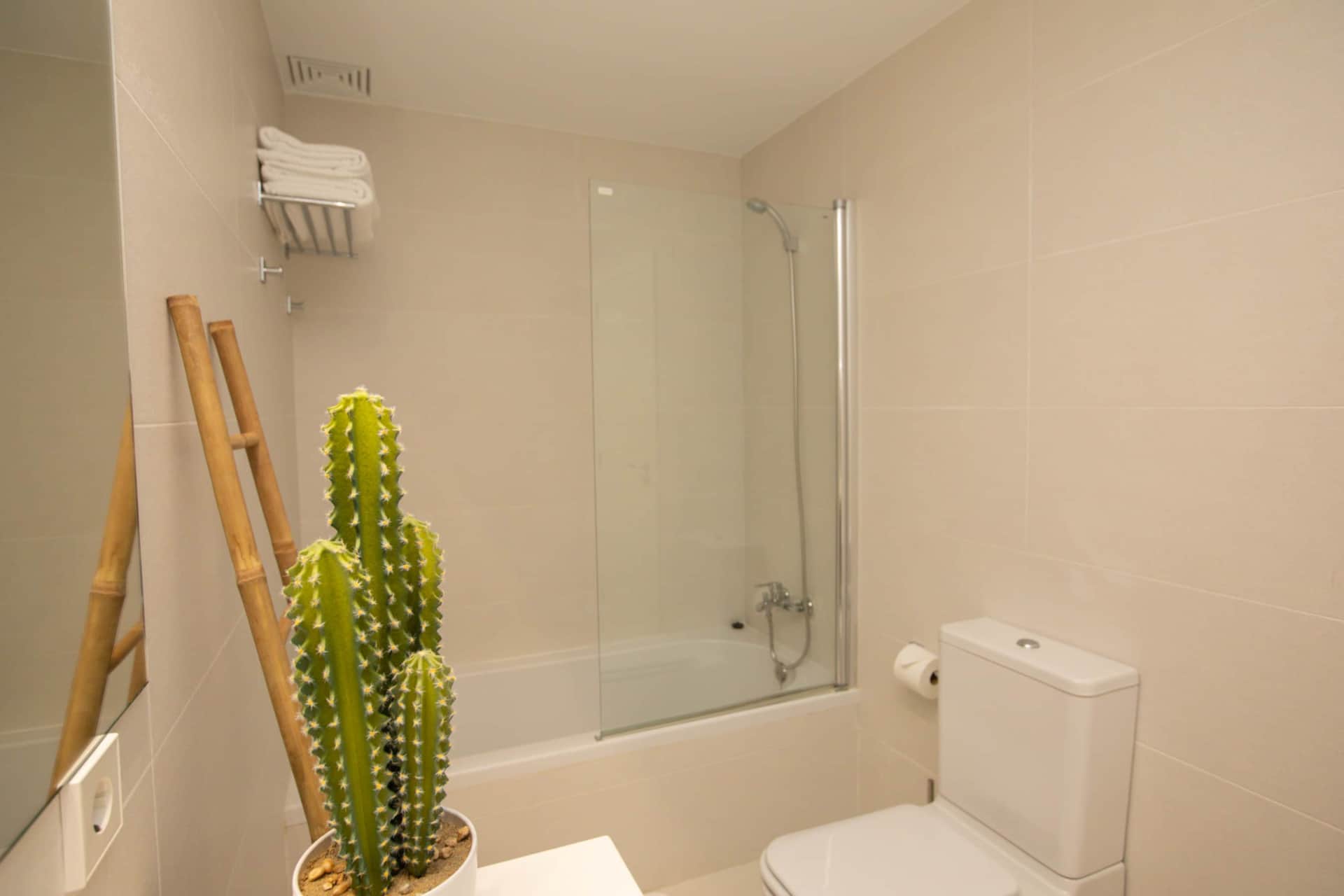 3 Bed, 2 Bath, HouseFor Sale, Santa Margalida, Baleares