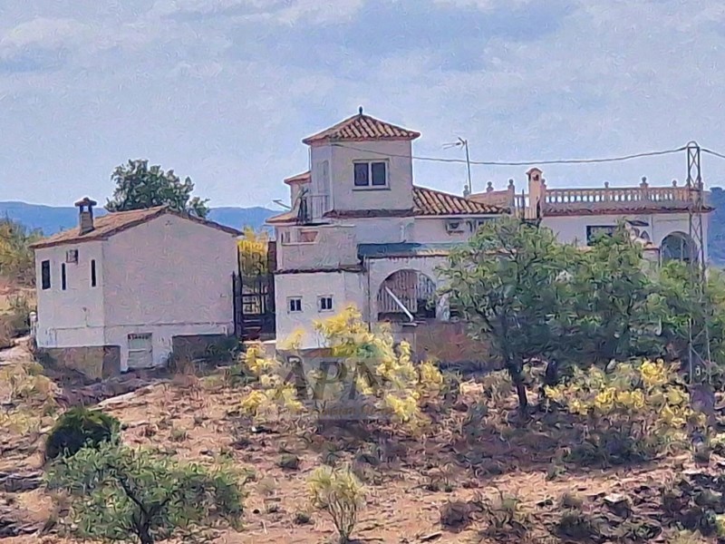 4 Bed, 3 Bath, HouseFor Sale, Ardales, Malaga