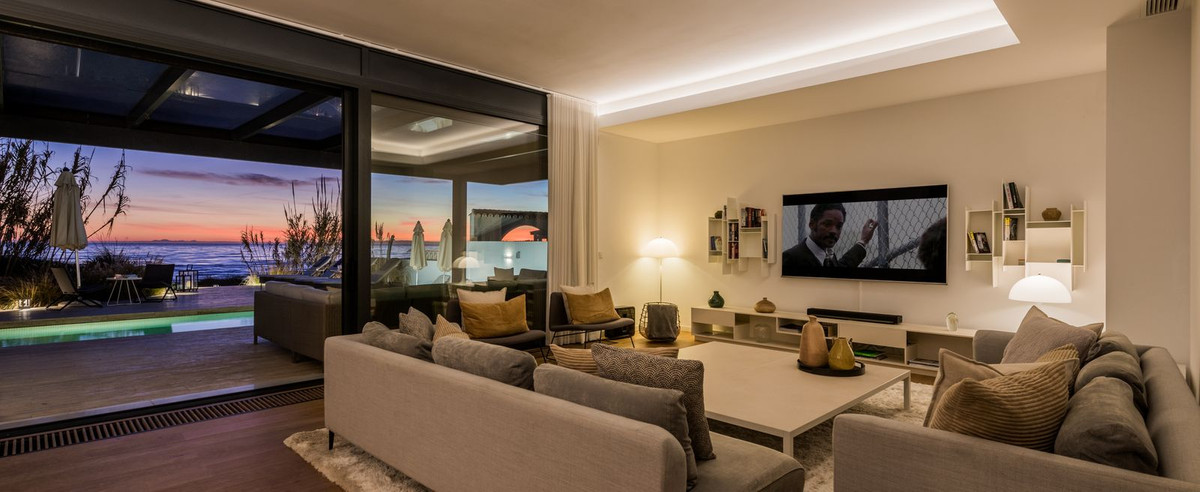 6 Bed, 4 Bath, HouseFor Sale, Costabella, Malaga