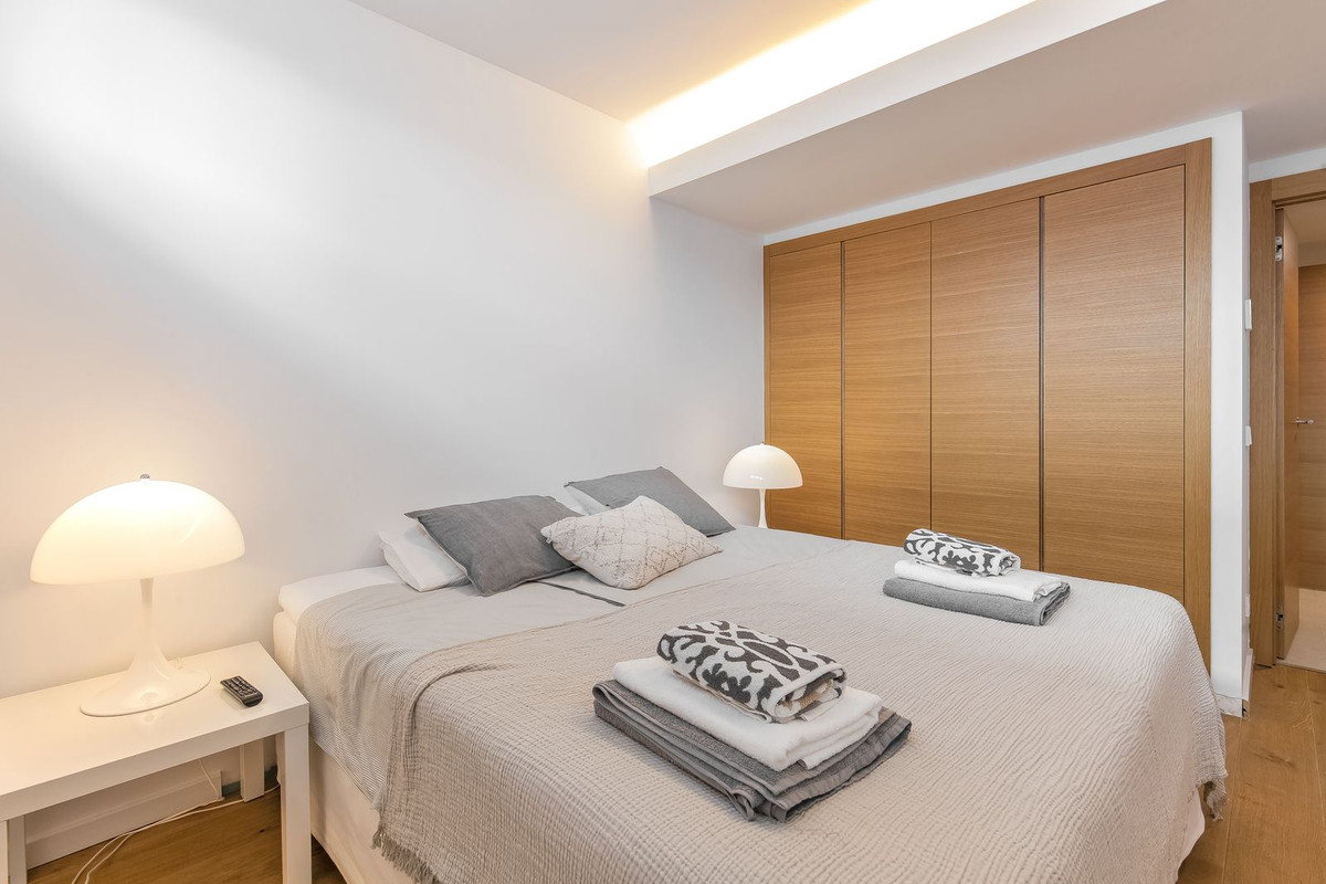 6 Bed, 4 Bath, HouseFor Sale, Costabella, Malaga