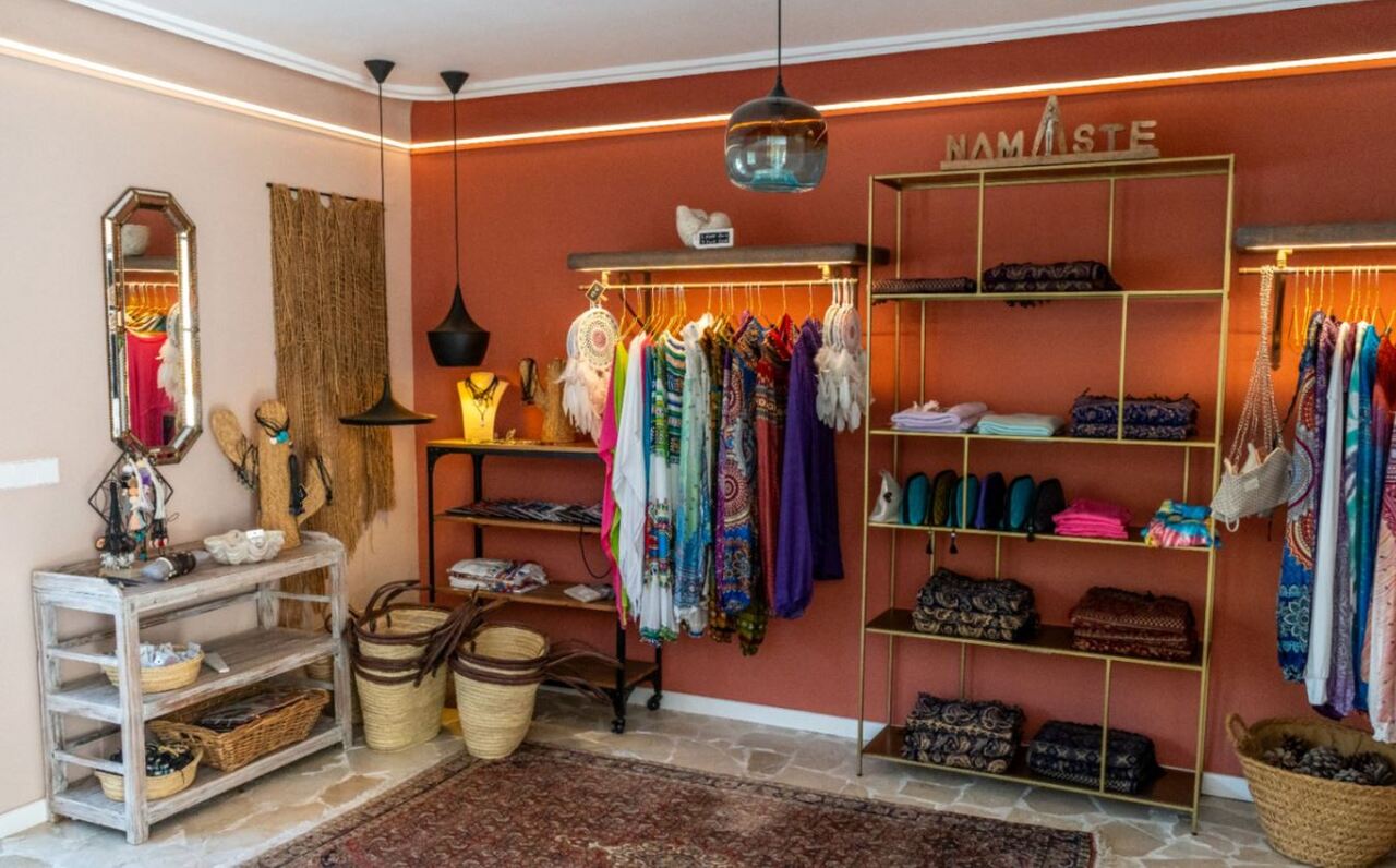 15 Bed, 9 Bath, HouseFor Sale, Orxeta, Alicante