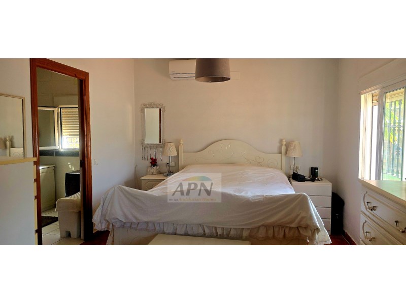 3 Bed, 2 Bath, HouseFor Sale, Álora, Malaga