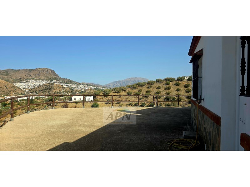 3 Bed, 2 Bath, HouseFor Sale, Álora, Malaga