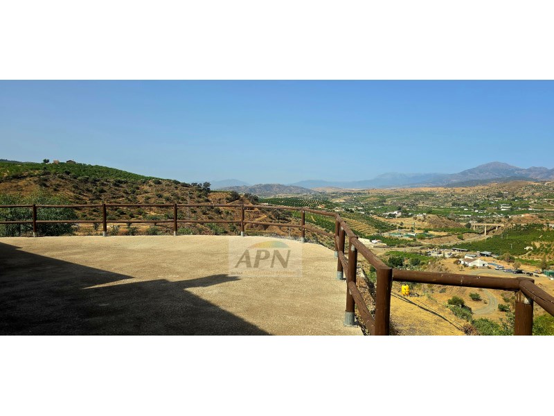 3 Bed, 2 Bath, HouseFor Sale, Álora, Malaga