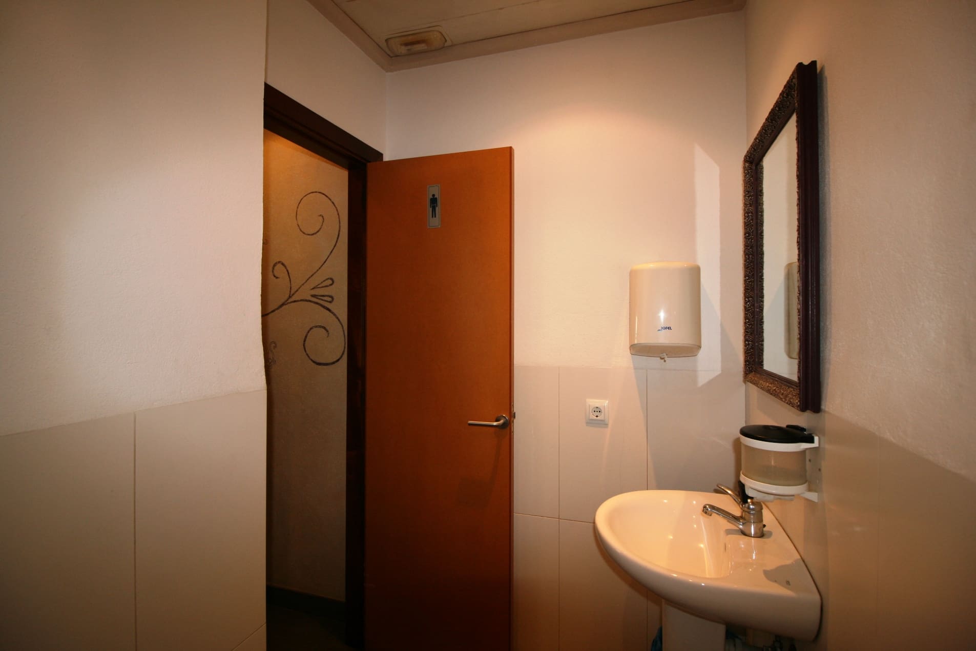 Commercial Property, For Sale