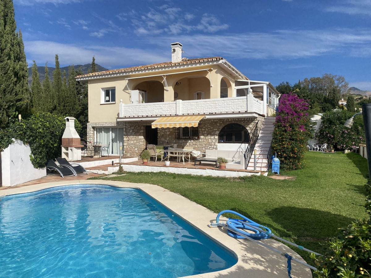 5 Bed, 3 Bath, HouseFor Sale, Mijas, Malaga