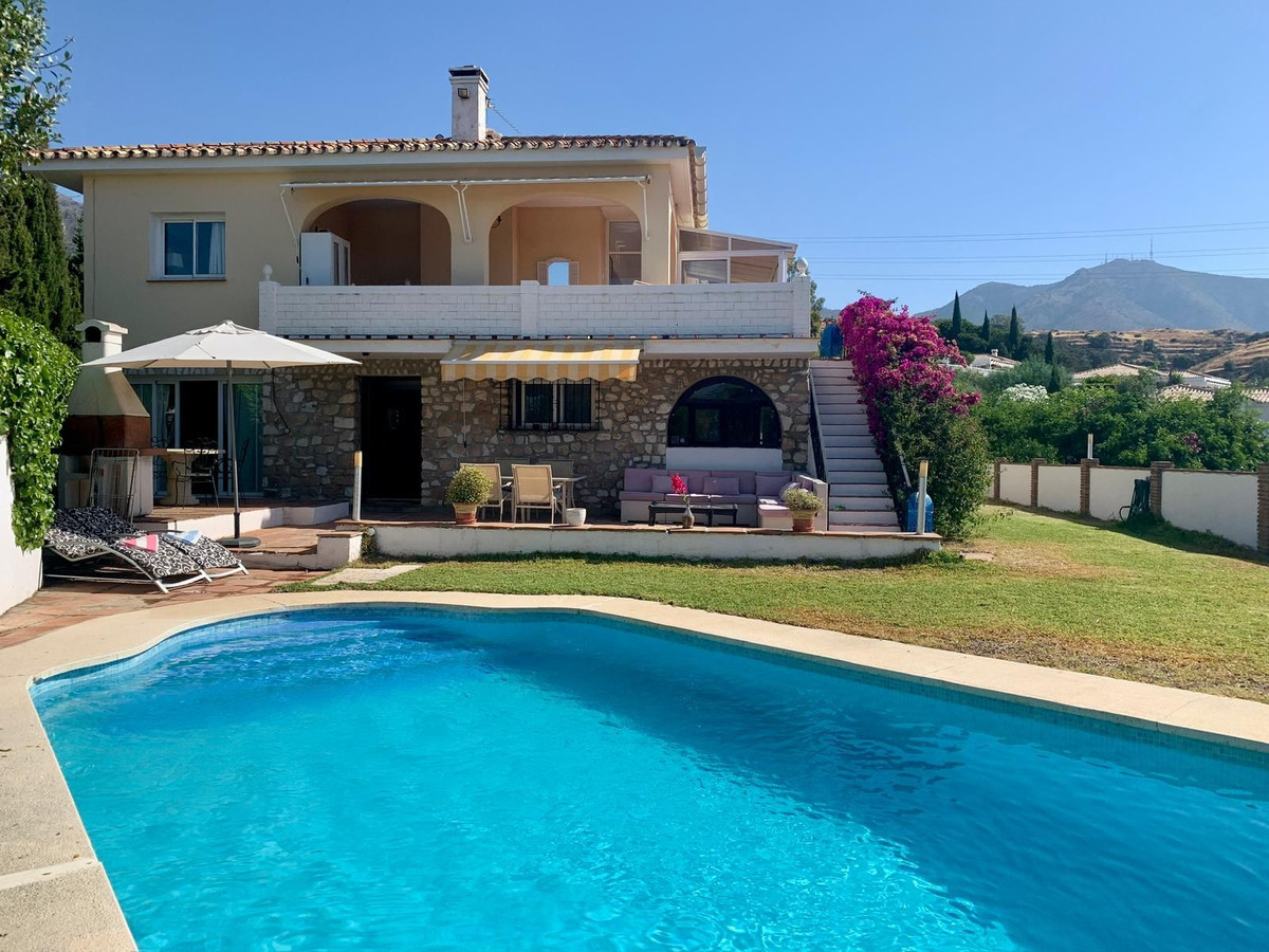 5 Bed, 3 Bath, HouseFor Sale, Mijas, Malaga
