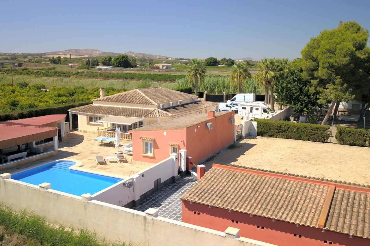 6 Bed, 3 Bath, HouseFor Sale, Heredades, Alicante