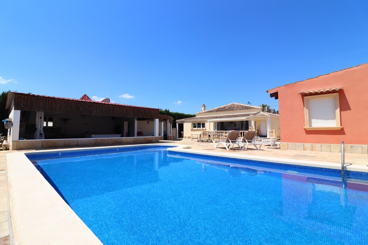 6 Bed, 3 Bath, HouseFor Sale, Heredades, Alicante