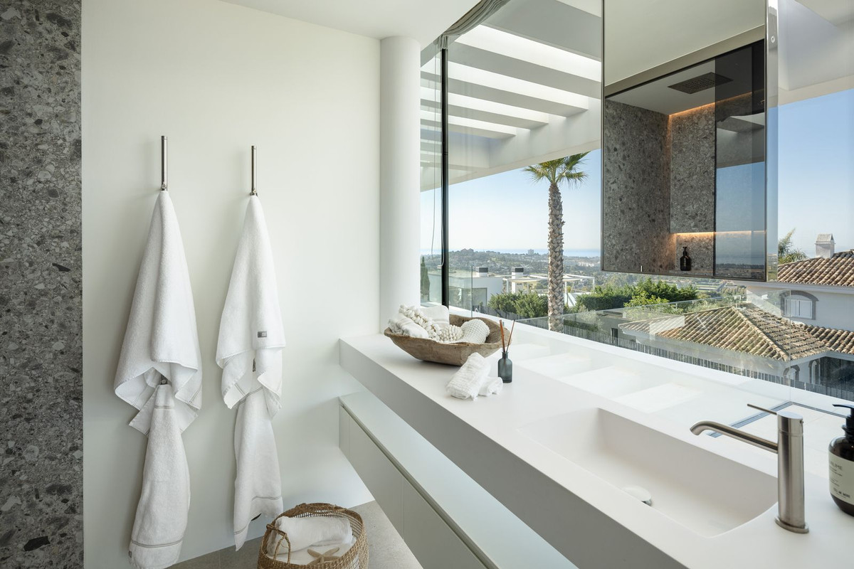 6 Bed, 6 Bath, HouseFor Sale, La Quinta, Malaga