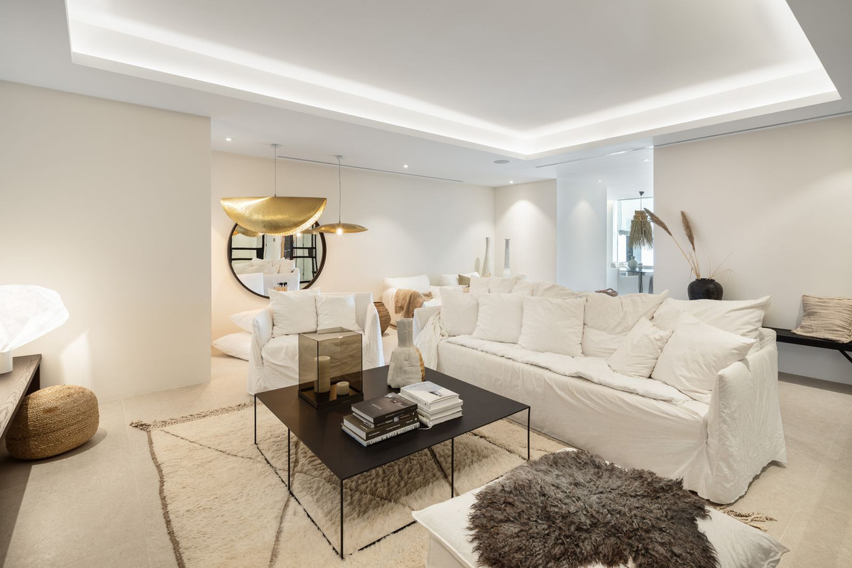 6 Bed, 6 Bath, HouseFor Sale, La Quinta, Malaga