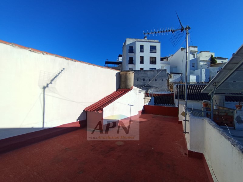 4 Bed, 2 Bath, HouseFor Sale, Alozaina, Malaga