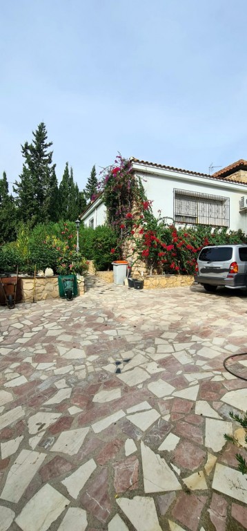 5 Bed, 2 Bath, HouseFor Sale, Benidorm, Alicante