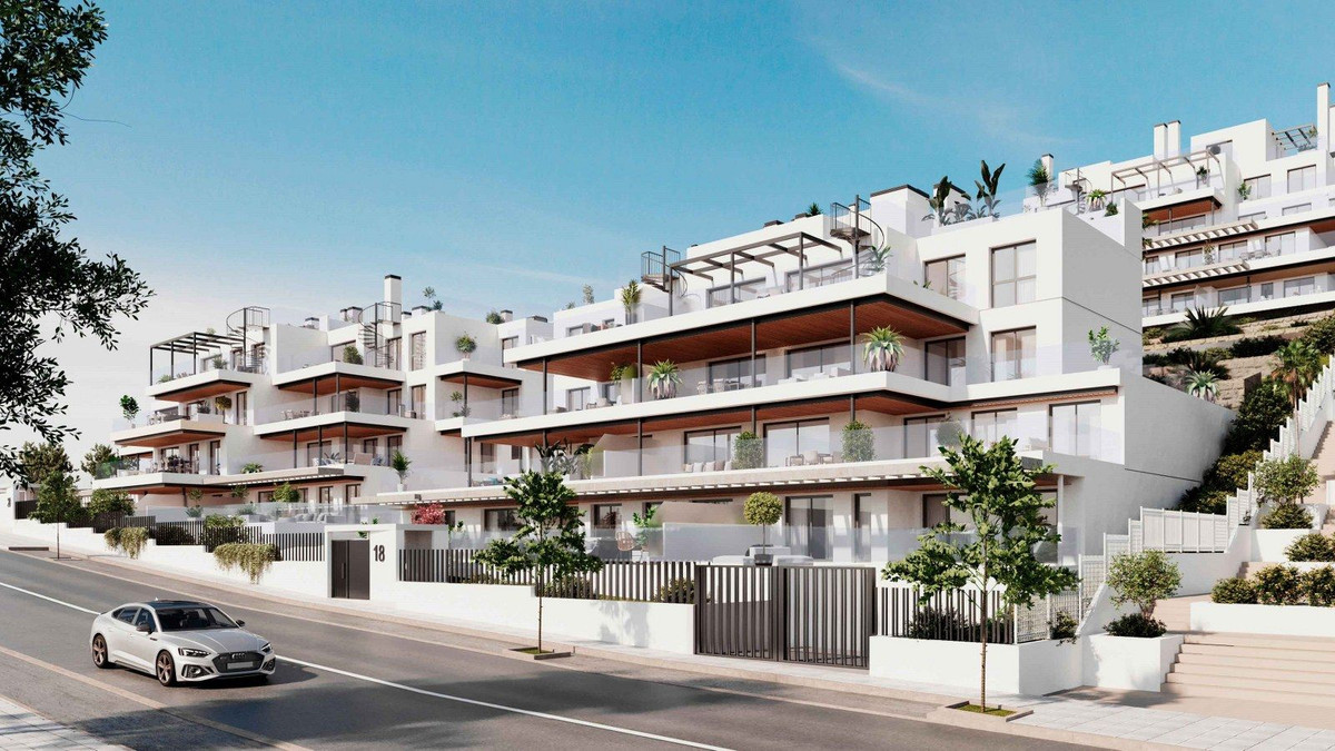 3 Bed, 2 Bath, ApartmentFor Sale, Estepona, Malaga