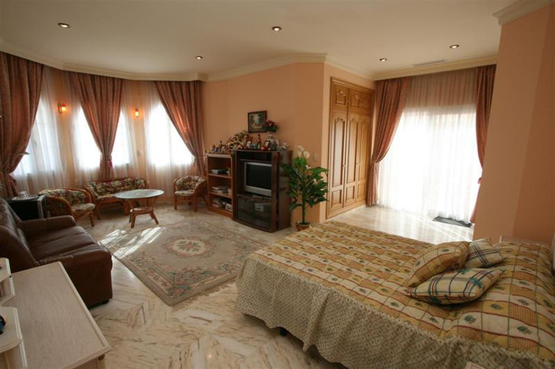8 Bed, 11 Bath, HouseFor Sale, Torrequebrada, Malaga
