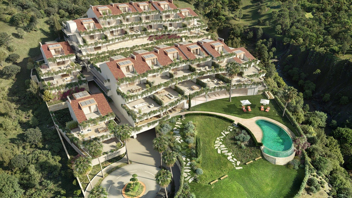 3 Bed, 2 Bath, ApartmentFor Sale, Benalmadena Costa, Malaga