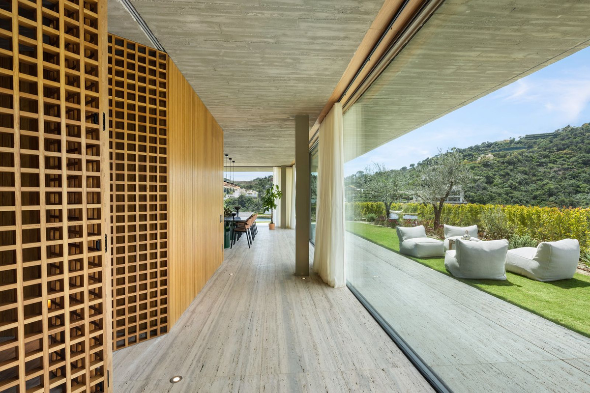 7 Bed, 8 Bath, HouseFor Sale, El Madroñal, Malaga