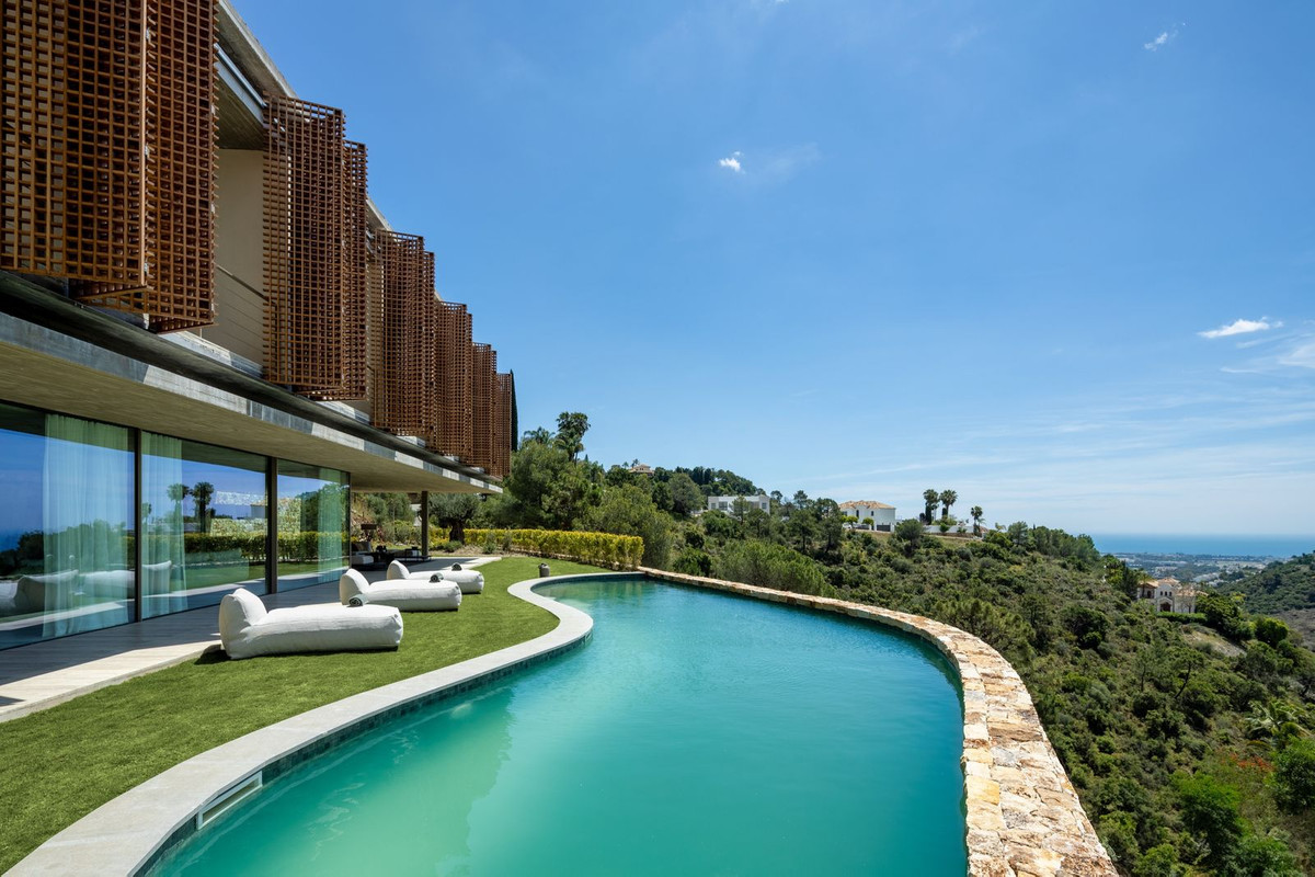 7 Bed, 8 Bath, HouseFor Sale, El Madroñal, Malaga