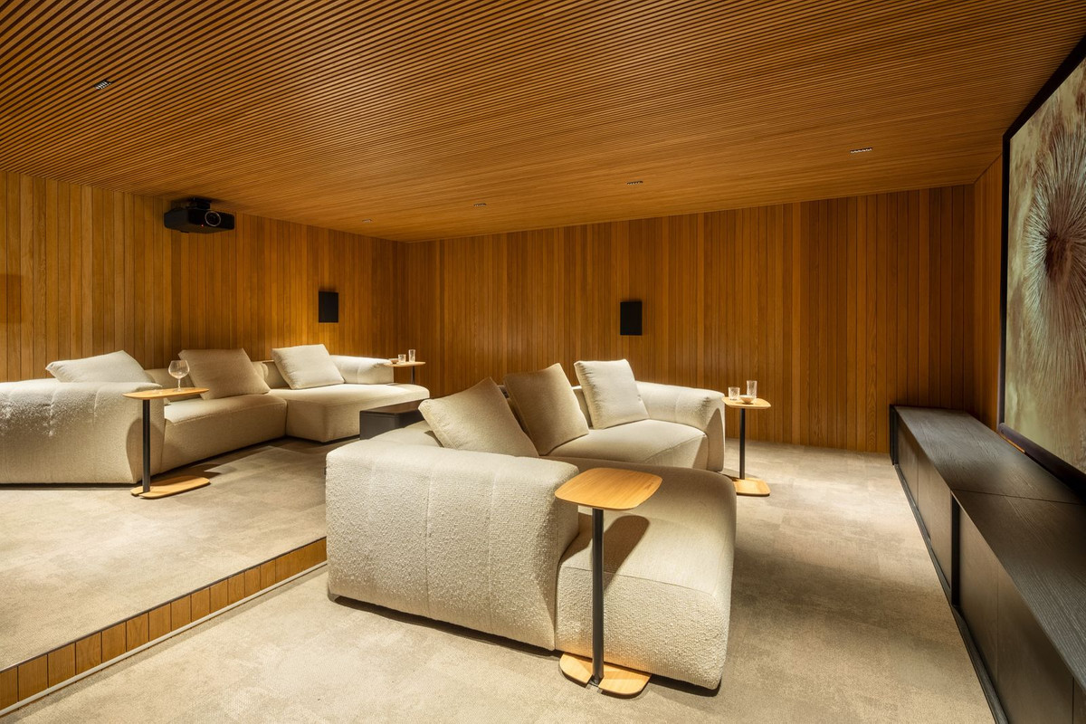 7 Bed, 8 Bath, HouseFor Sale, El Madroñal, Malaga