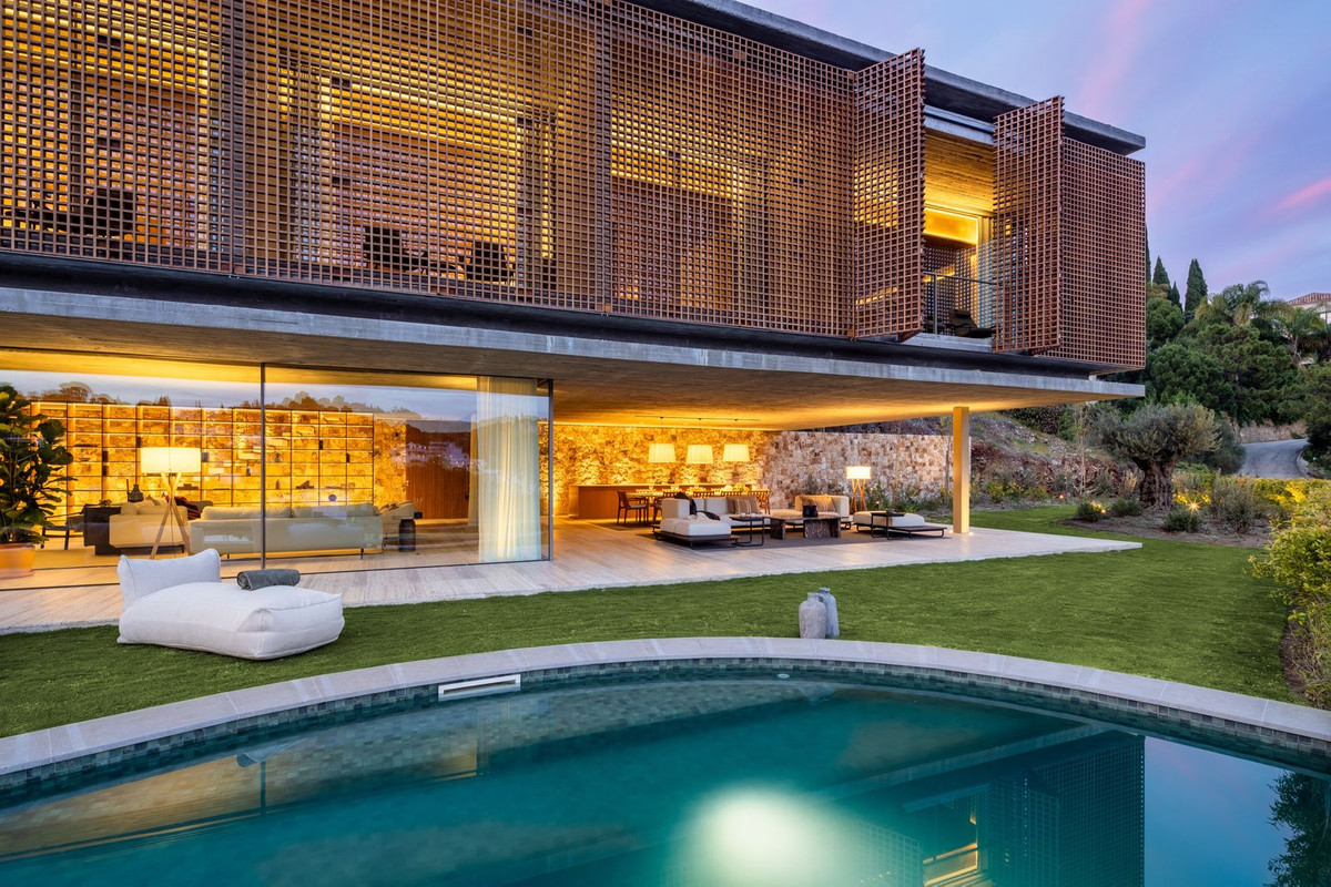 7 Bed, 8 Bath, HouseFor Sale, El Madroñal, Malaga