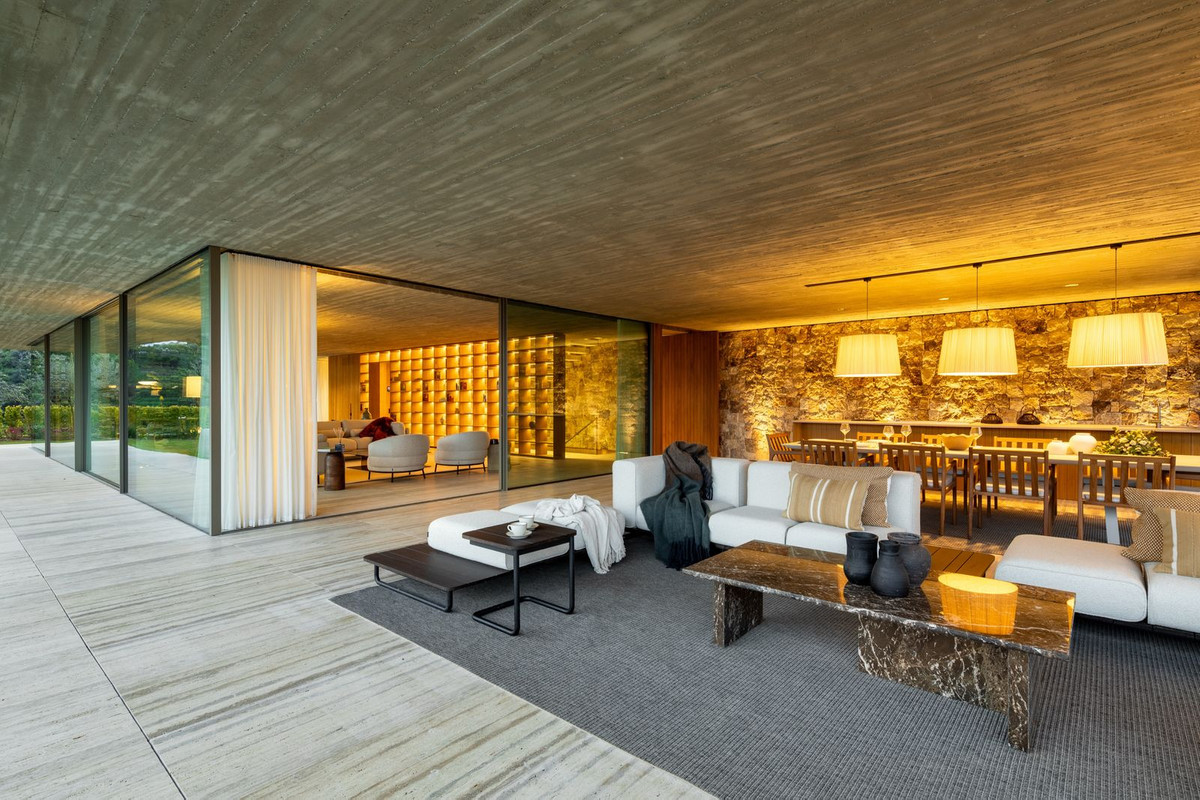 7 Bed, 8 Bath, HouseFor Sale, El Madroñal, Malaga