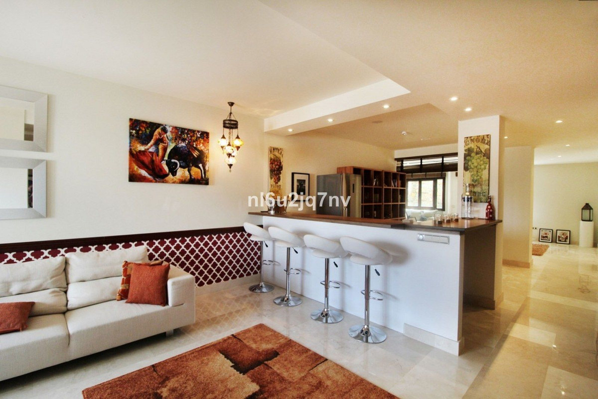 5 Bed, 5 Bath, HouseFor Sale, Benahavis, Malaga