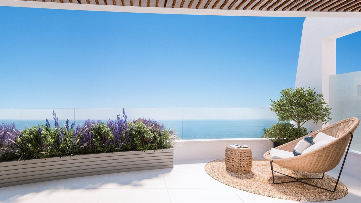 3 Bed, 2 Bath, ApartmentFor Sale, Benalmadena Costa, Malaga