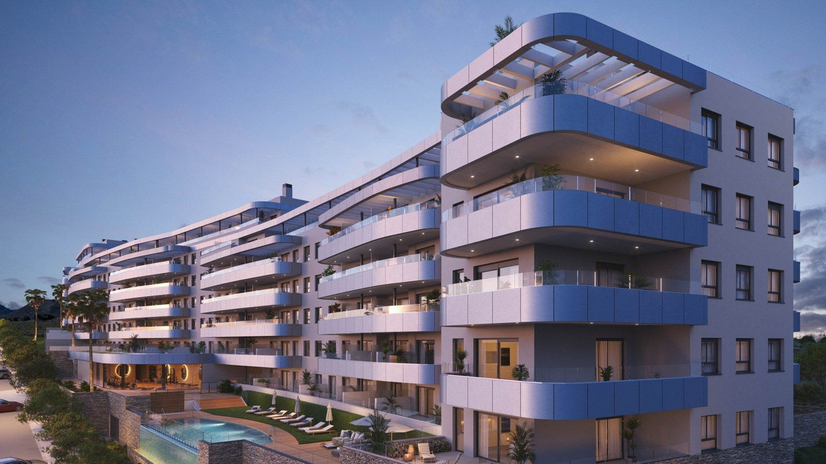 3 Bed, 2 Bath, ApartmentFor Sale, Torremolinos, Malaga