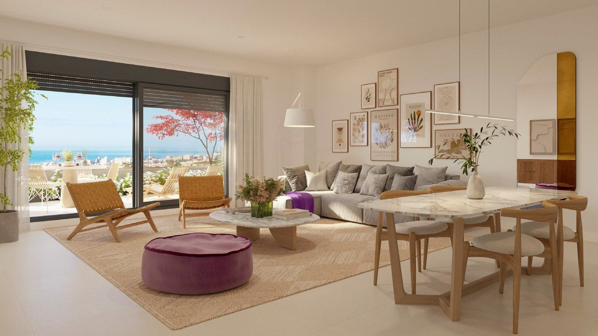 3 Bed, 2 Bath, ApartmentFor Sale, Torremolinos, Malaga