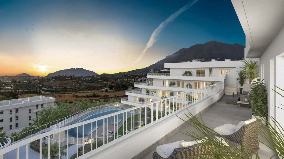 3 Bed, 2 Bath, ApartmentFor Sale, Fuengirola, Malaga