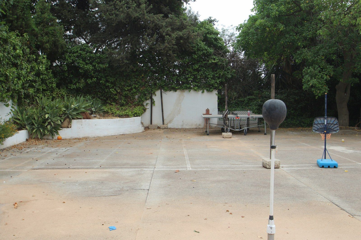 10 Bed, 10 Bath, HouseFor Sale, Benalmadena Pueblo, Malaga