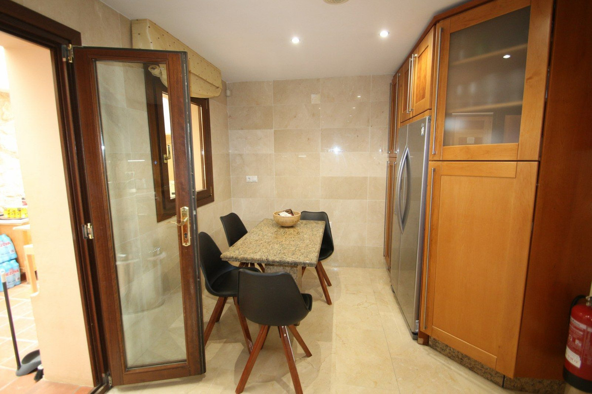 10 Bed, 10 Bath, HouseFor Sale, Benalmadena Pueblo, Malaga