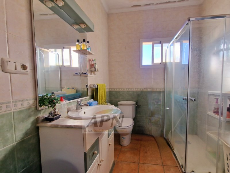 4 Bed, 1 Bath, HouseFor Sale, Álora, Malaga