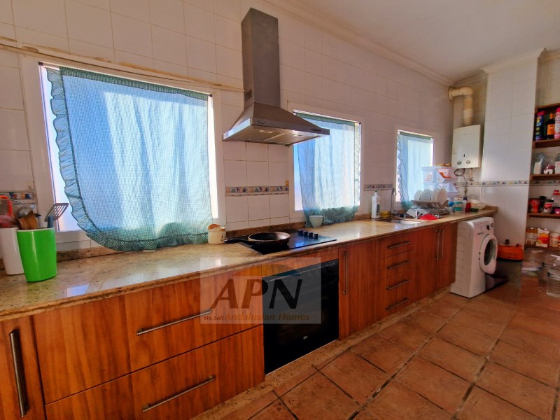 4 Bed, 1 Bath, HouseFor Sale, Álora, Malaga