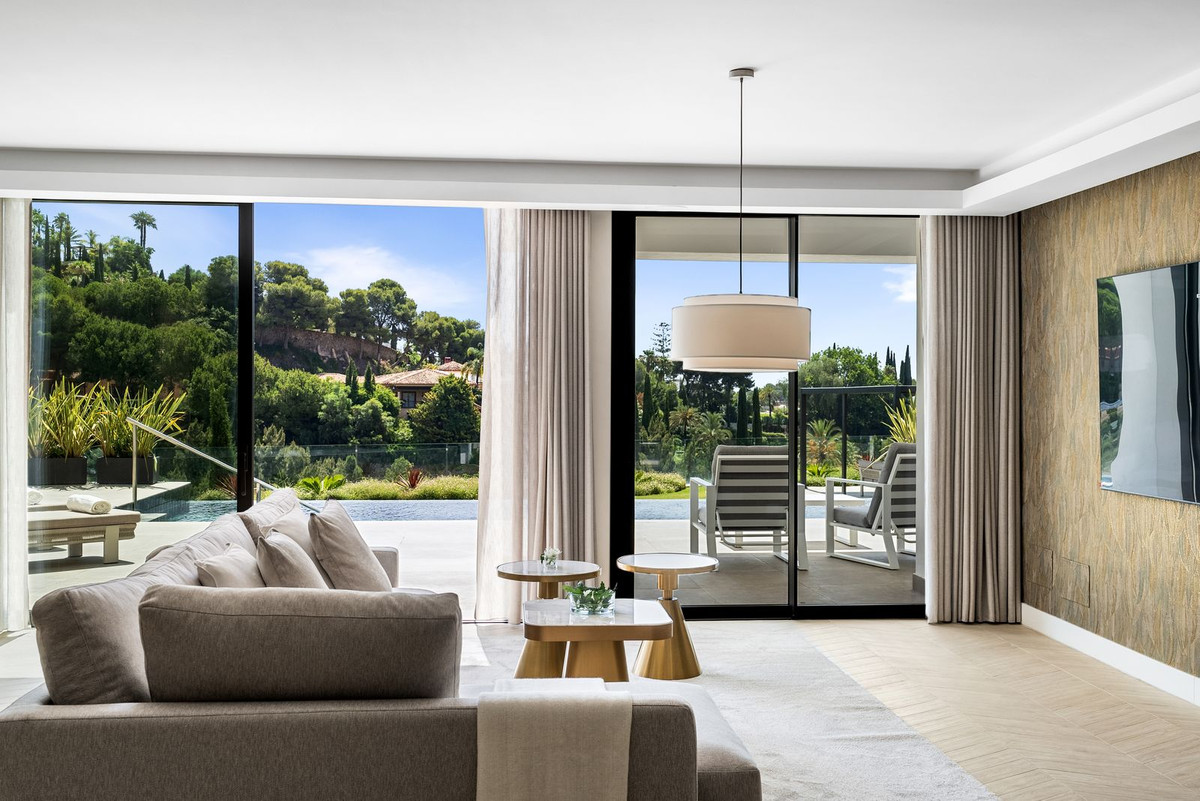 6 Bed, 6 Bath, HouseFor Sale, Los Flamingos Golf, Malaga