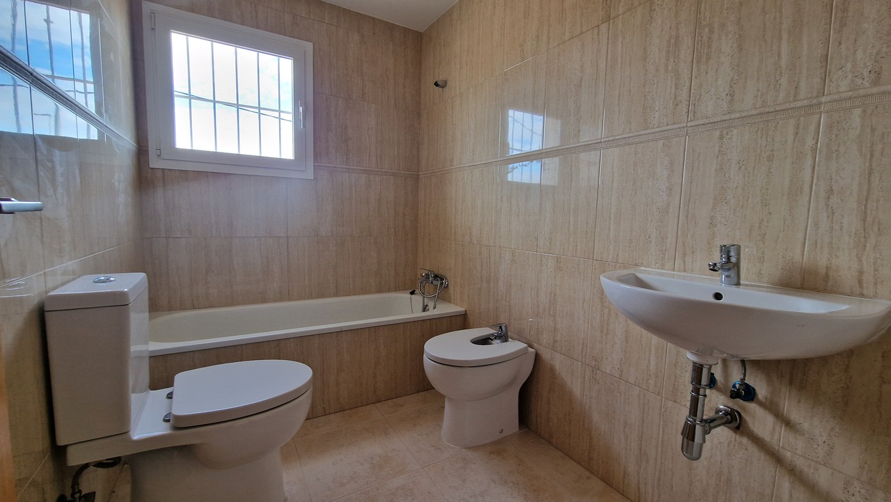 3 Bed, 2 Bath, HouseFor Sale, Lorca, Murcia